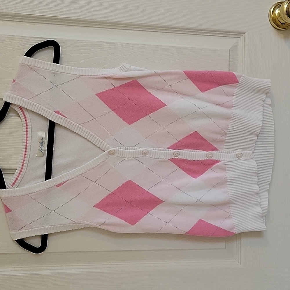 Golf sweater vest